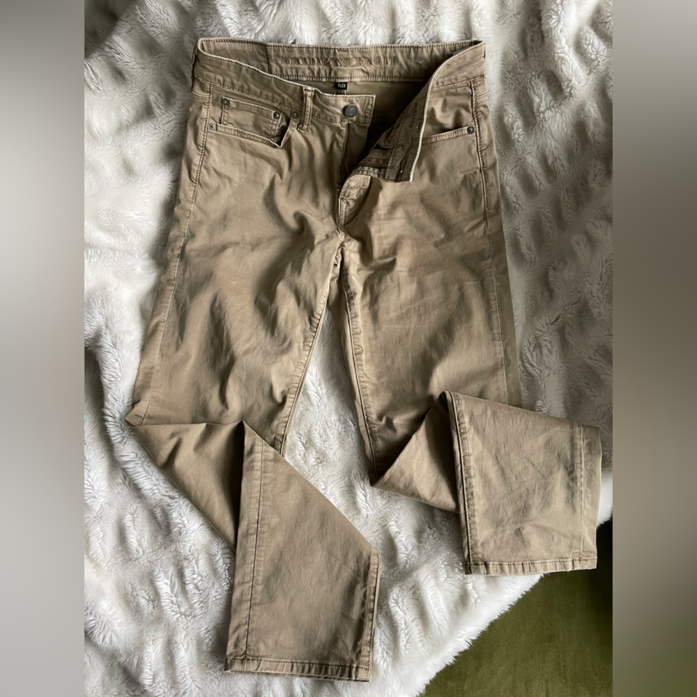 Men’s American Eagle Flex Athletic Fit Khaki Jeans